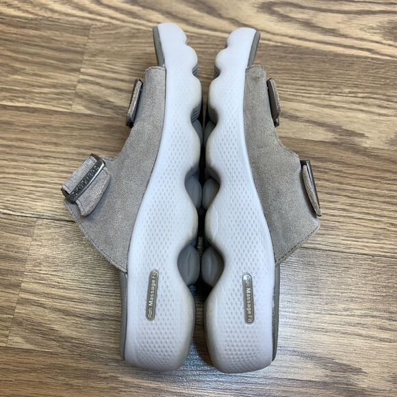 Skechers Women's Go Walk Massage Fit Sweet Talk Slide Sandals Taupe Size: 8 - Picture 2 of 11